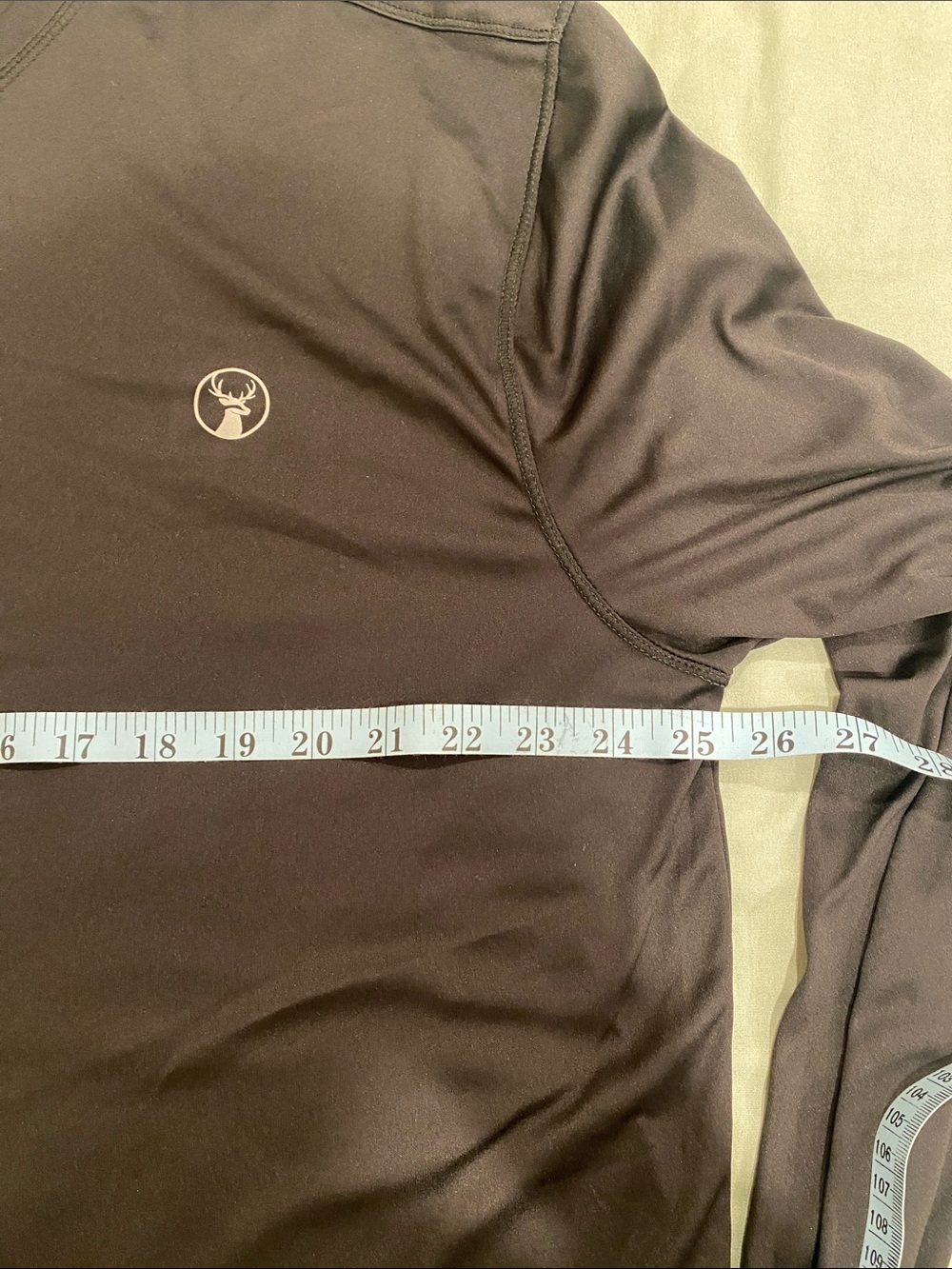Southern Legends Men's Long-Sleeve Crewneck Shirt - Black with Subtle Logo - Picture 5 of 6